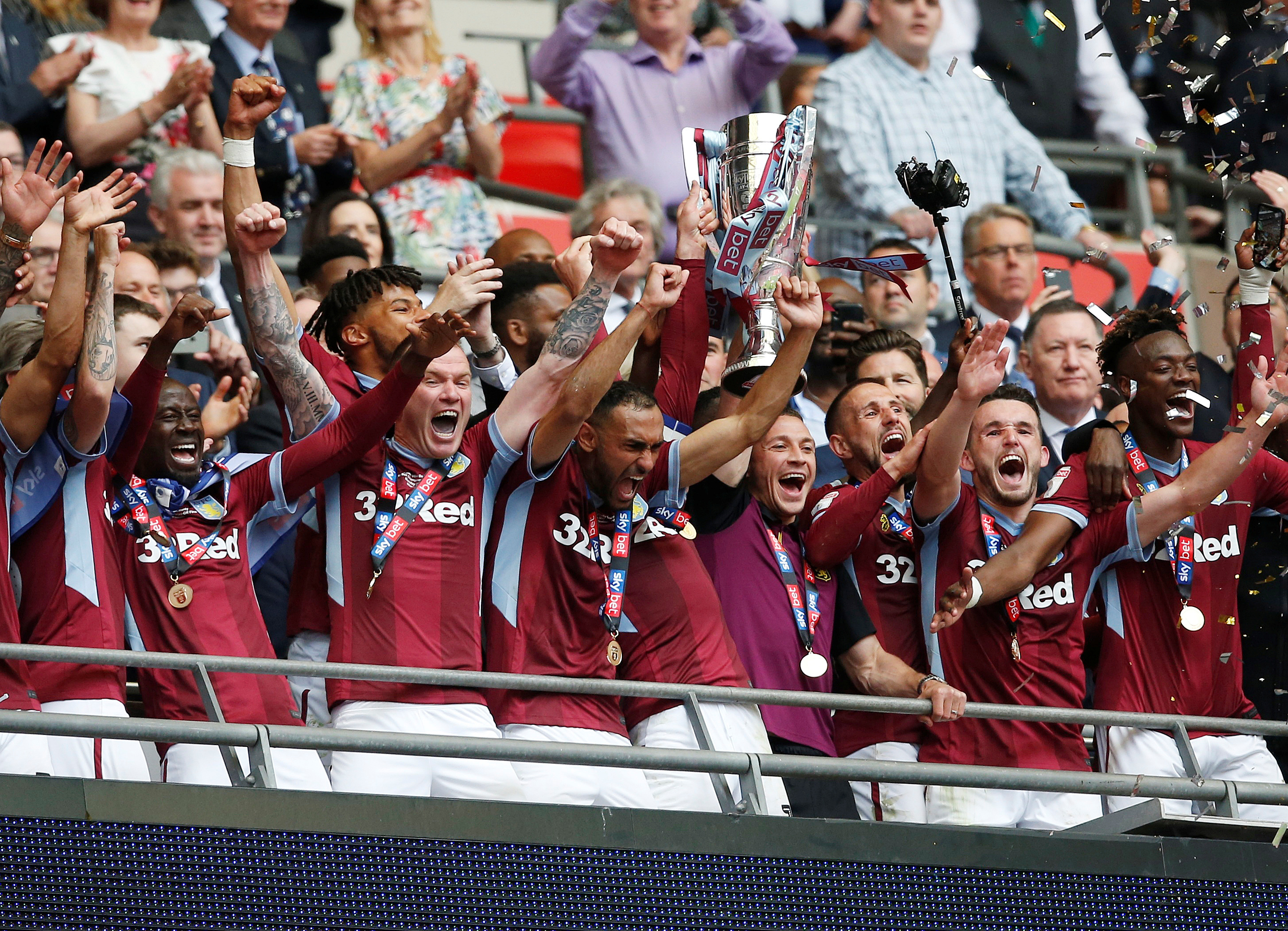 手在通过一 手在通过一