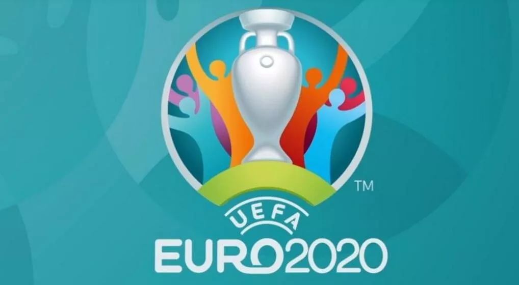 己的高光时 己的高光时