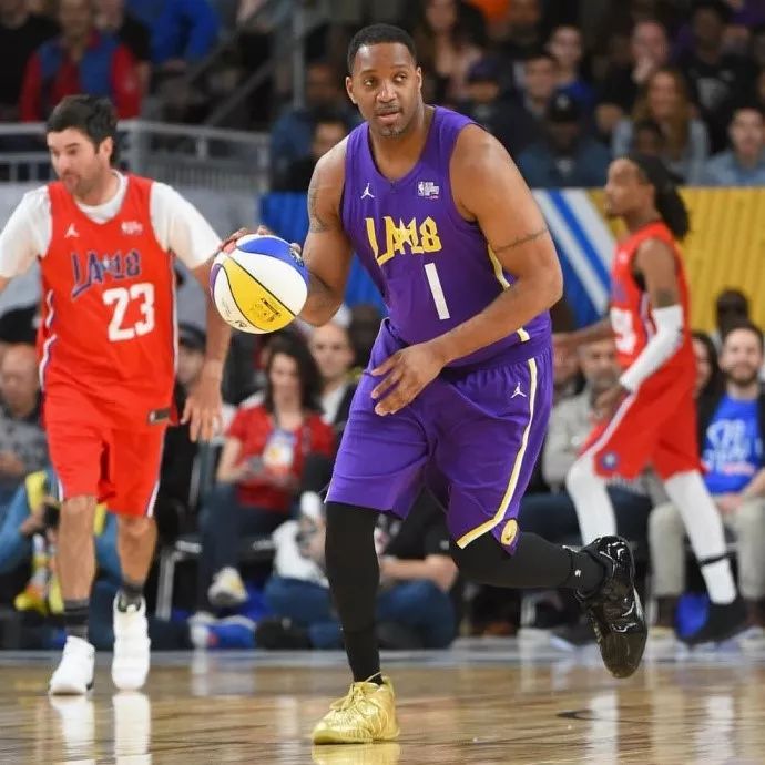 这对于防守 这对于防守