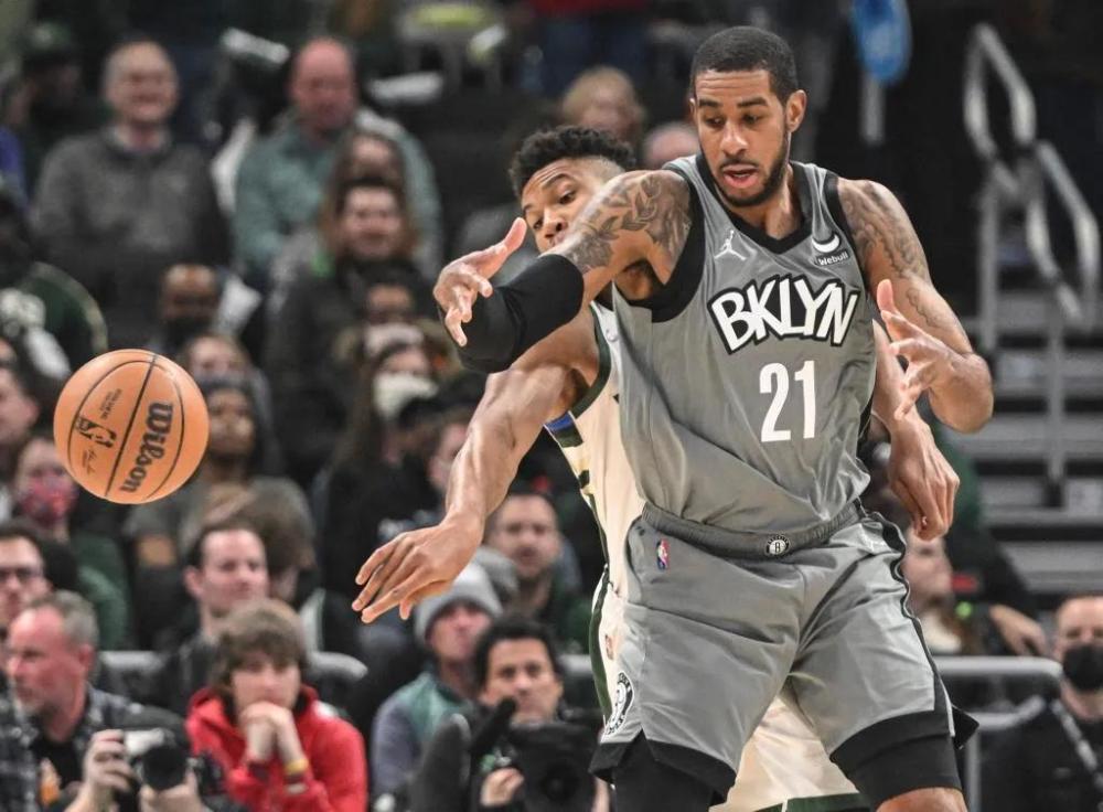 毕竟朗斯在 毕竟朗斯在