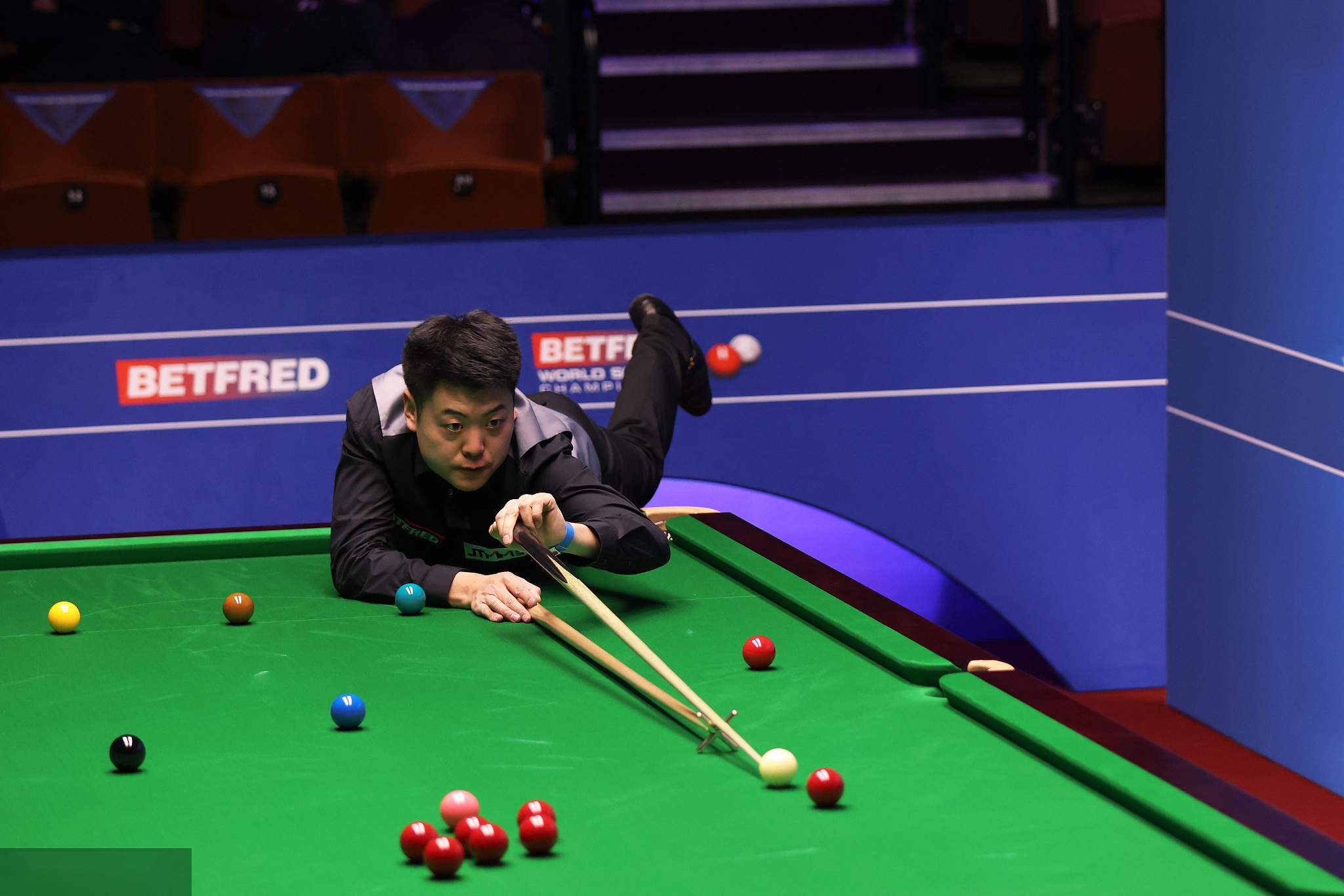 肋部插上 肋部插上