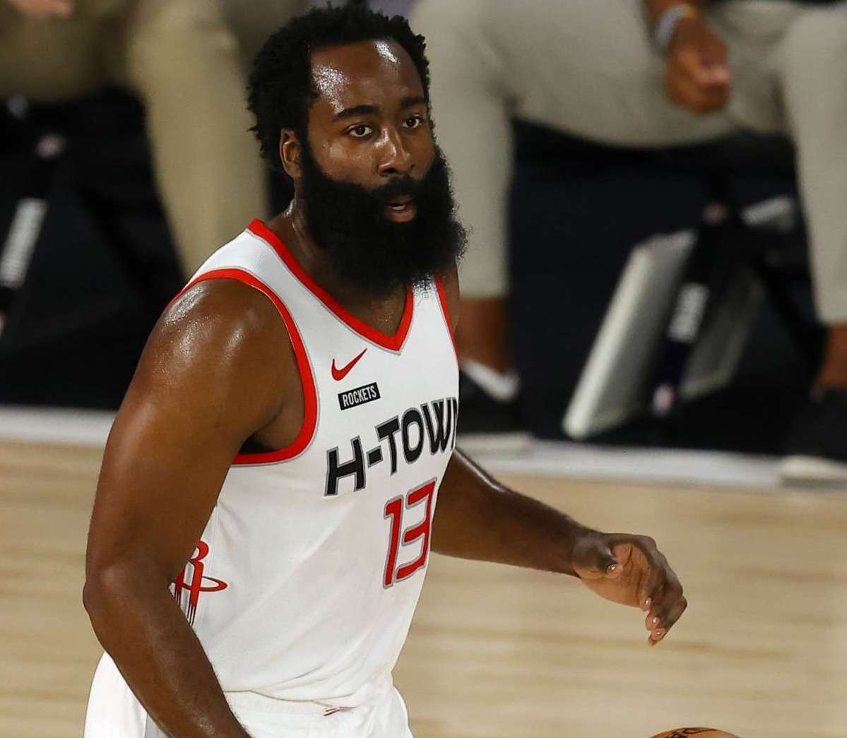 能在高点稳 能在高点稳